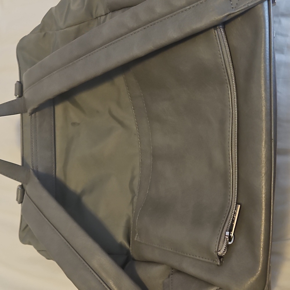 Beis Gray Diaper Back Pack - Picture 6 of 13